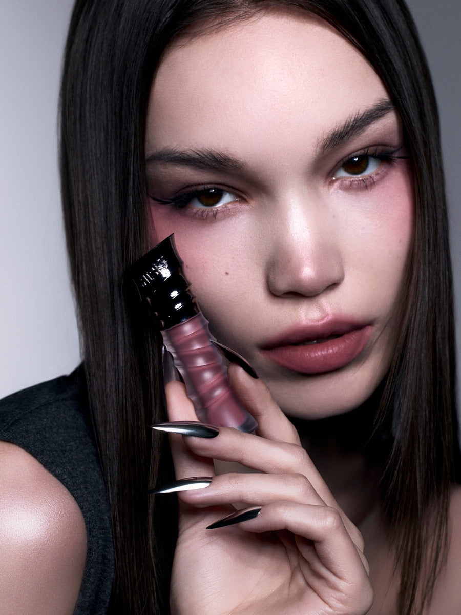 RISKY Be Bold Lip Blushed / 03 AMARANTH