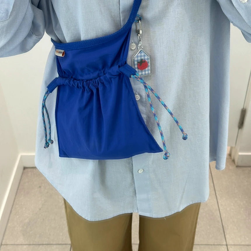 Drawstring Crossbody Bag / COBALT BLUE