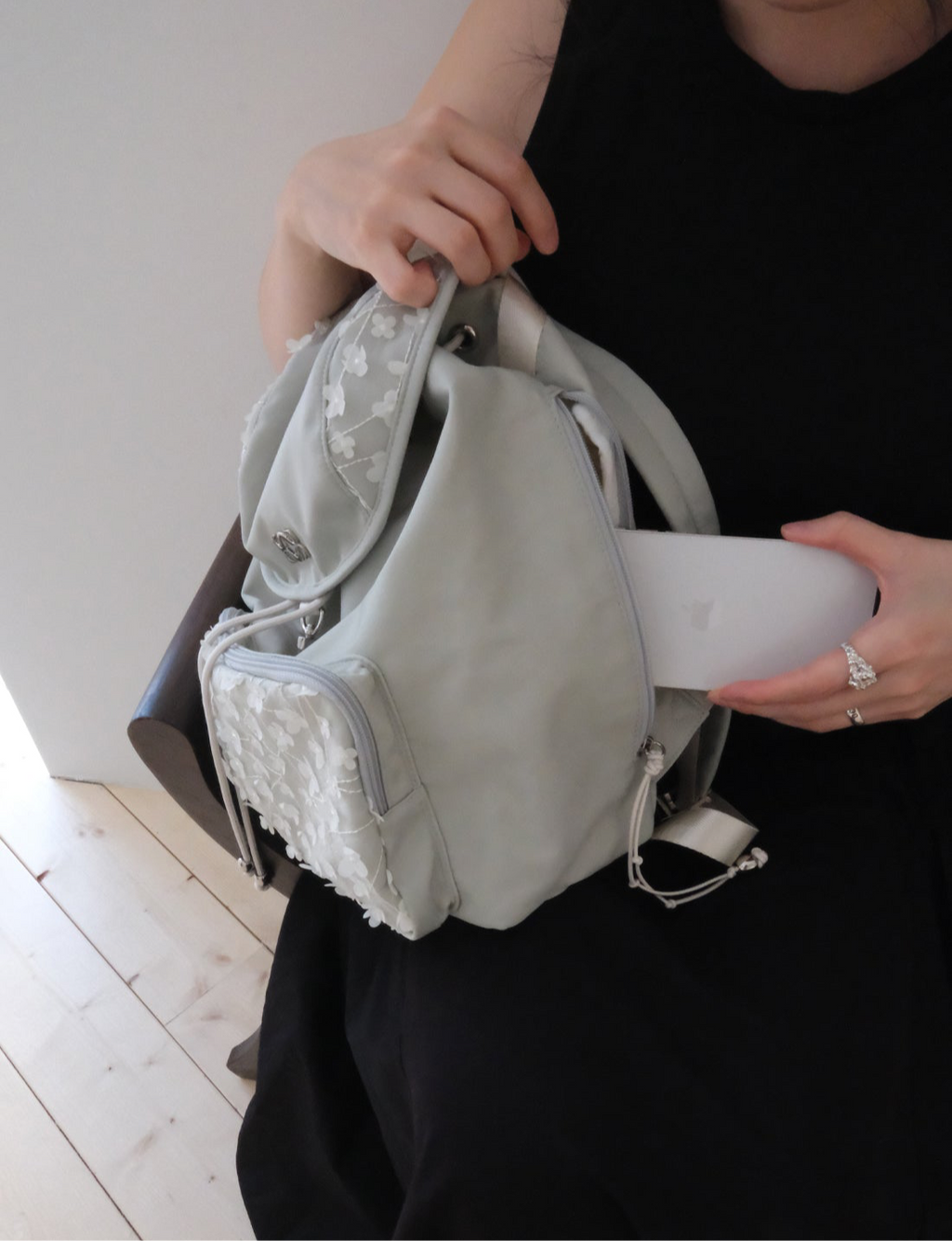 Garden Backpack / Mute Khaki