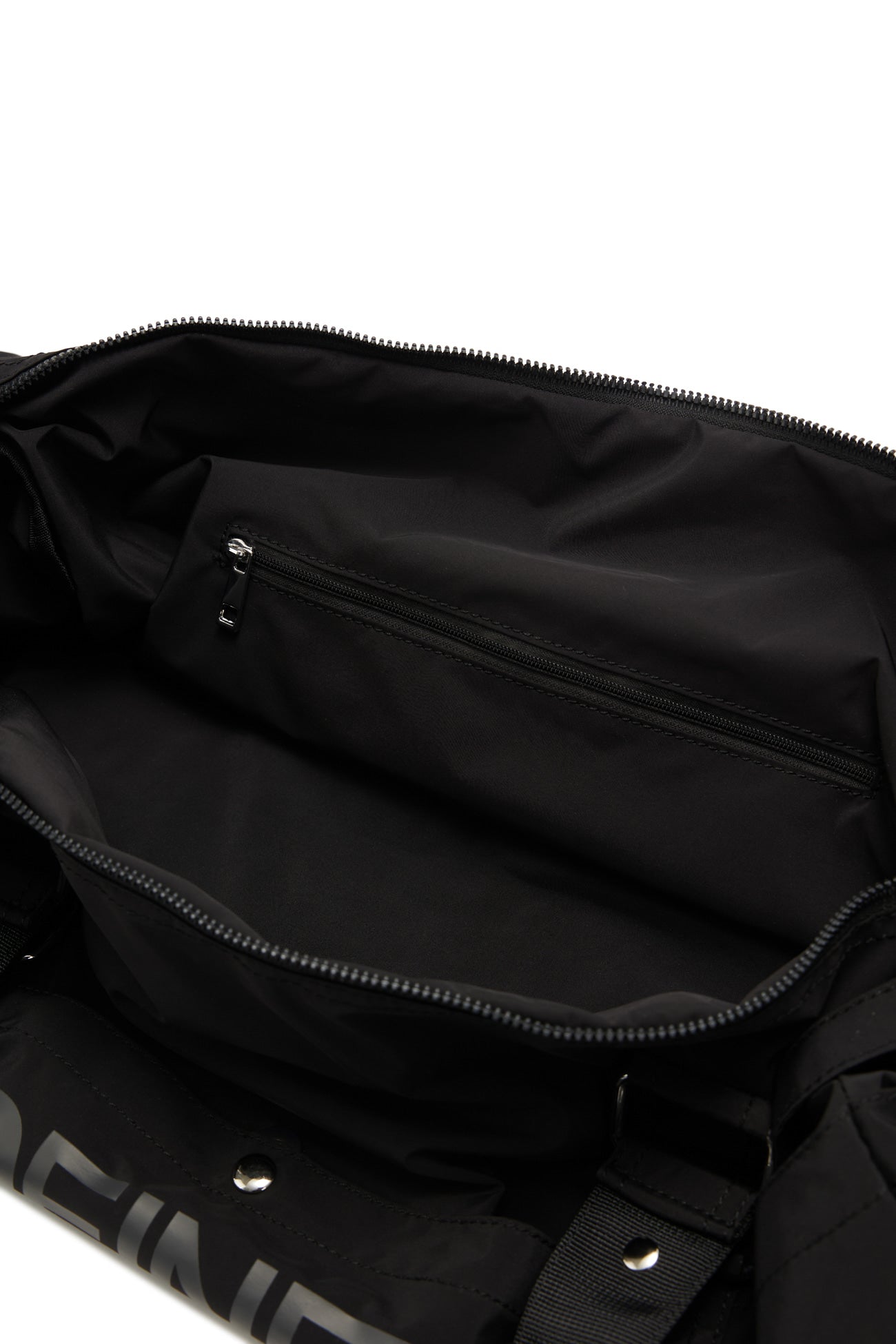 DEINET LOGO DUFFLE BAG IN BLACK