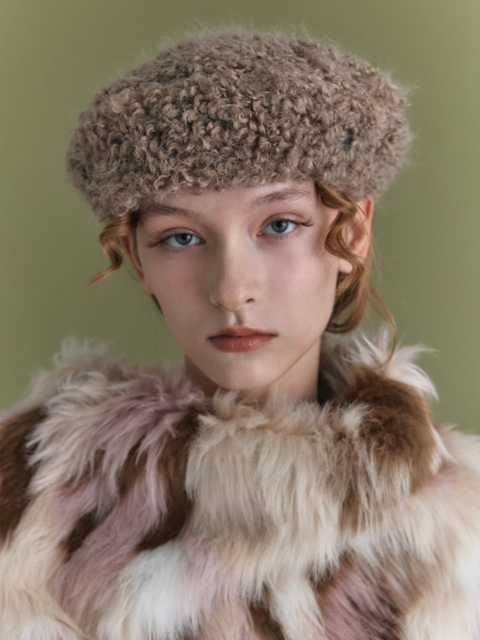 POESIEDAME INES BERET IN COCOA TERRY