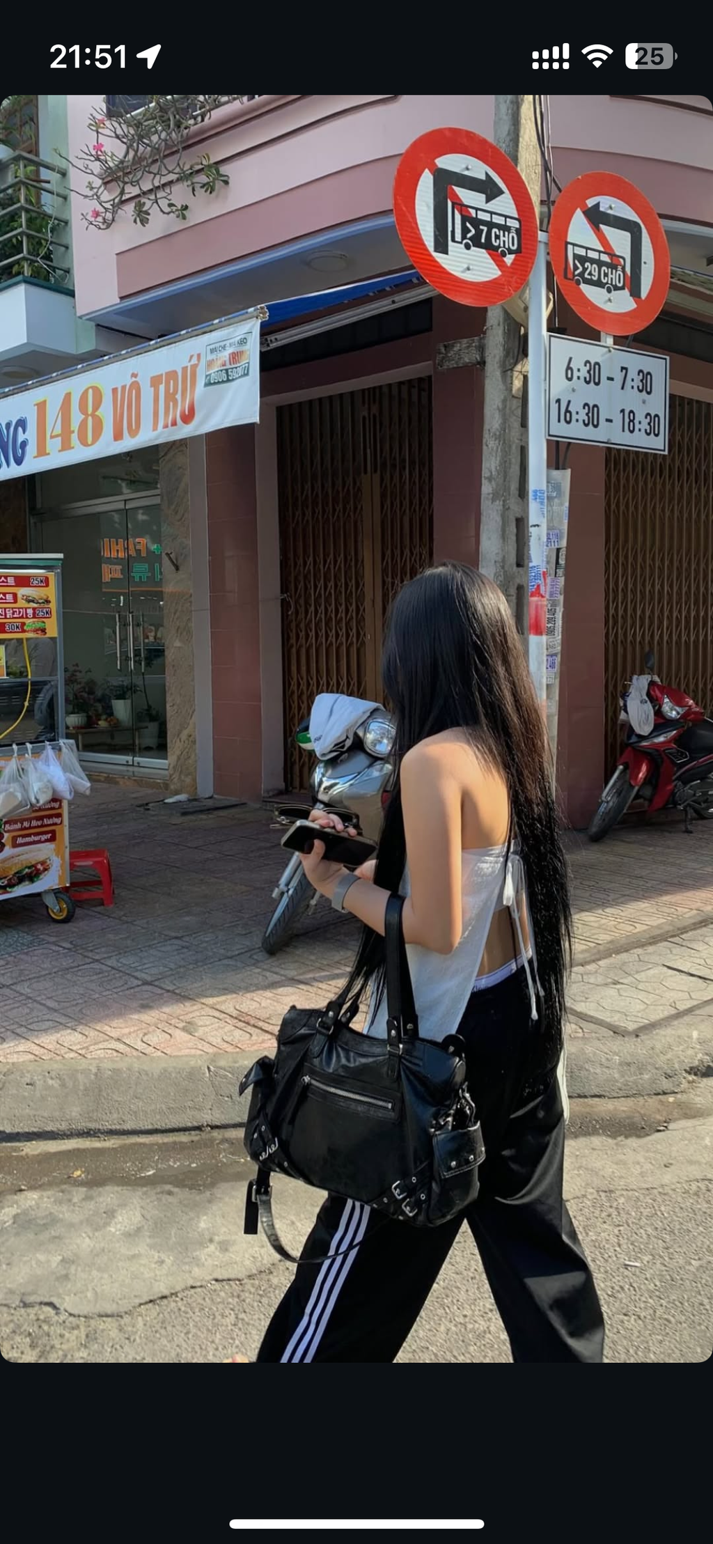 DEINET NEW STUD STRING BIG BAG IN BLACK