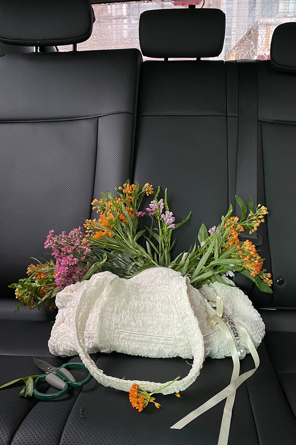 NANACREW MINI DUFFLE BAG - IVORY RUFFLE