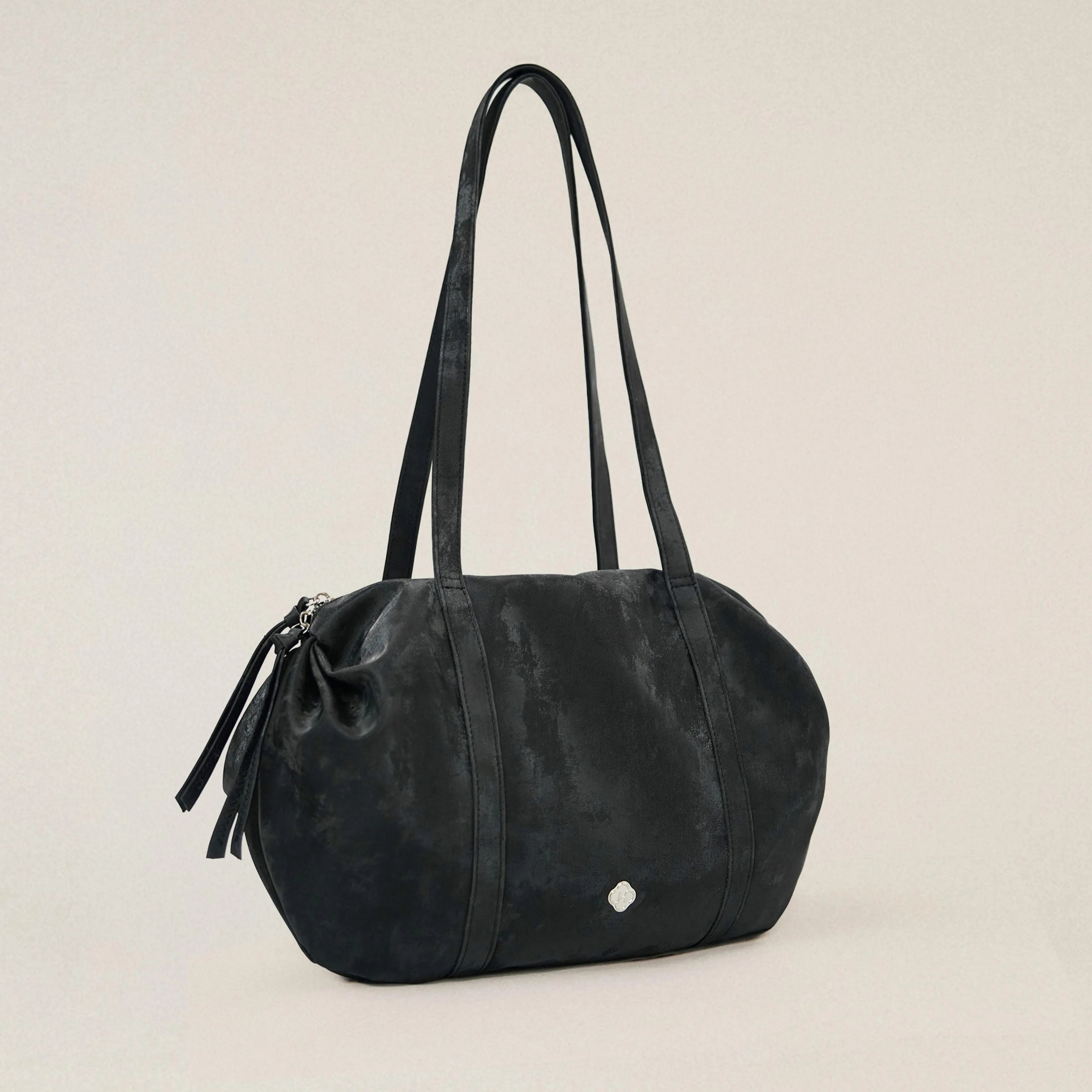 Heeari Aurora Shirring Duffel Bag - Glossy Black
