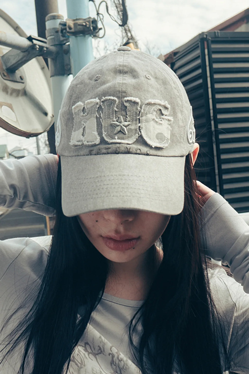 [hugyourskin] HUG FRIENDS CAP