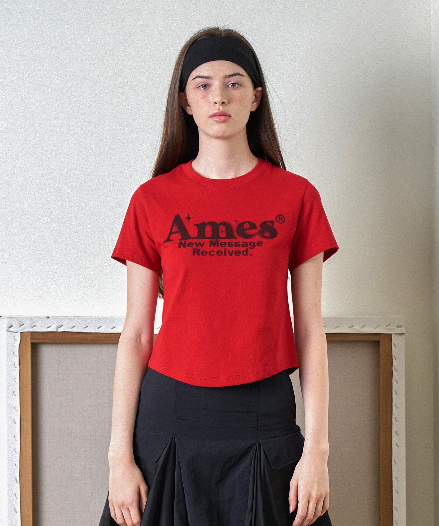 Ames-Worldwide ROUND HEM CROP TEE RED