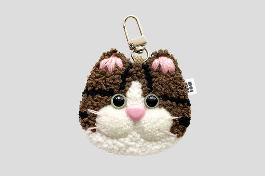 [handmade] "Ugly" Cat Keyring - stripe tabby