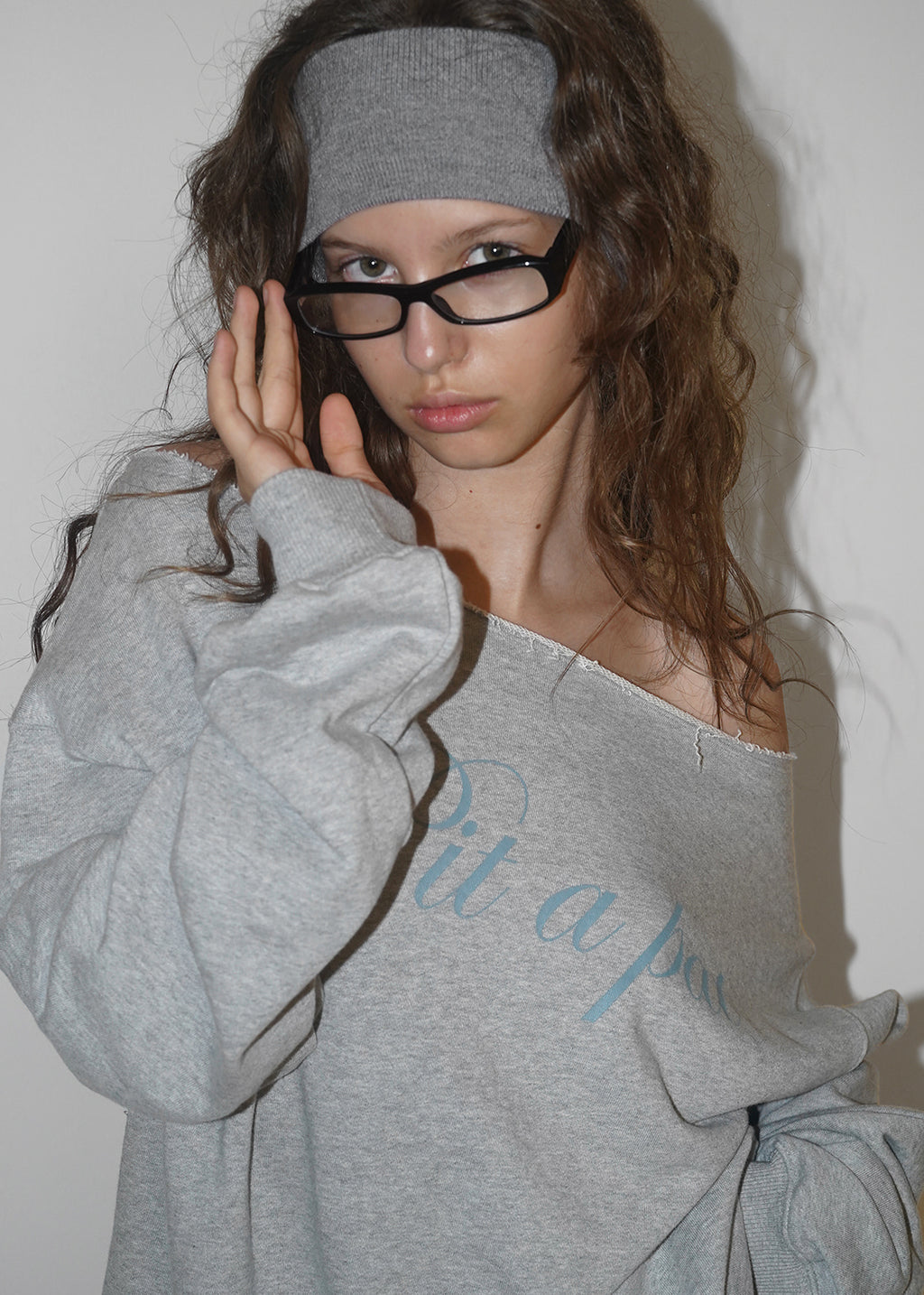 韓國製造 Boat Neck Printed LS Tee / Grey