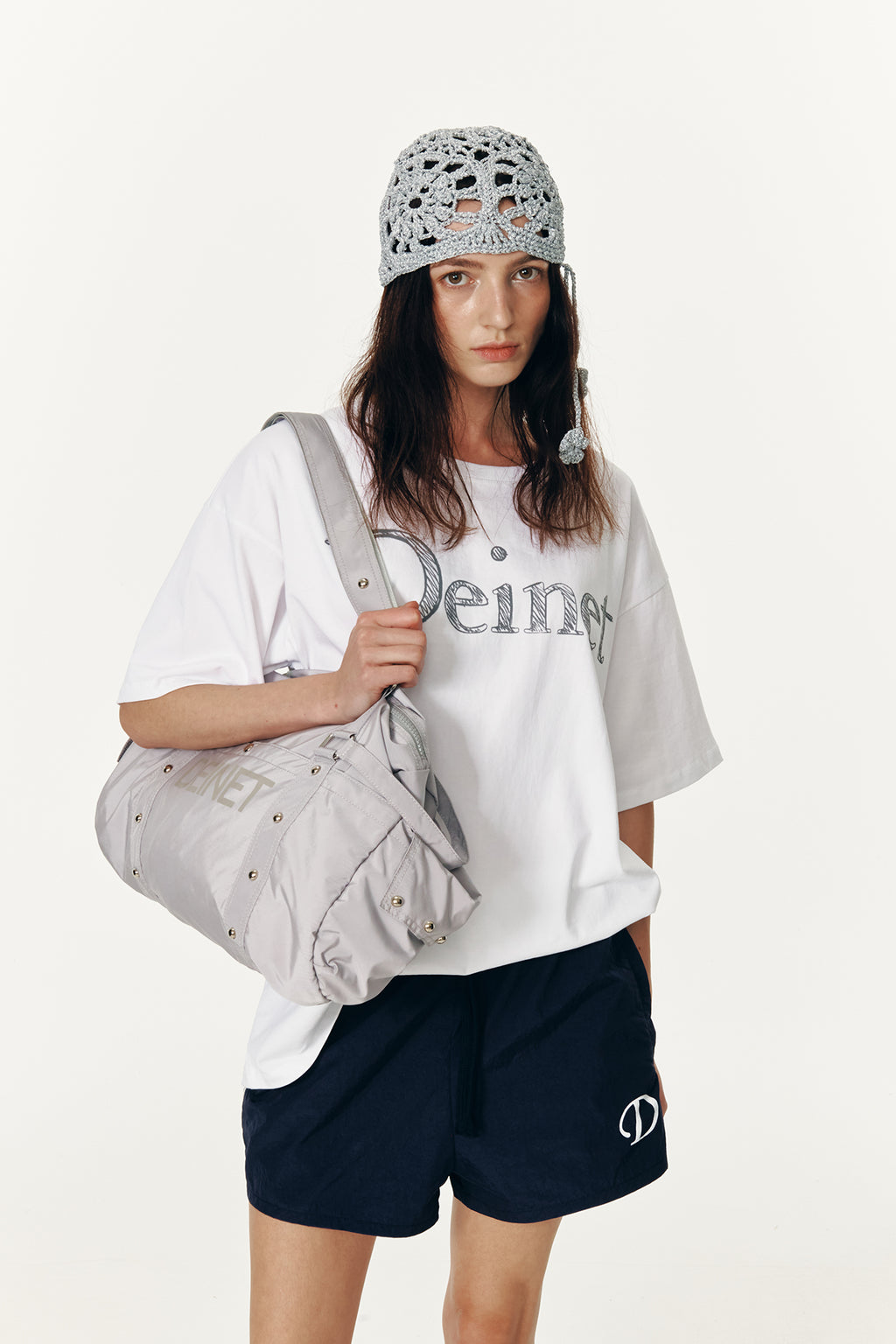 DEINET LOGO DUFFLE BAG IN GREY