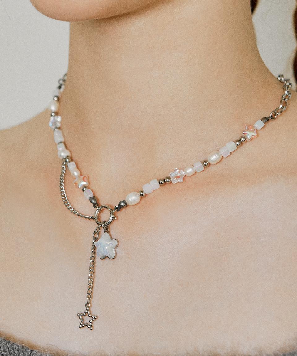 vvv Aurora Star Pearl Chain Drop Necklace