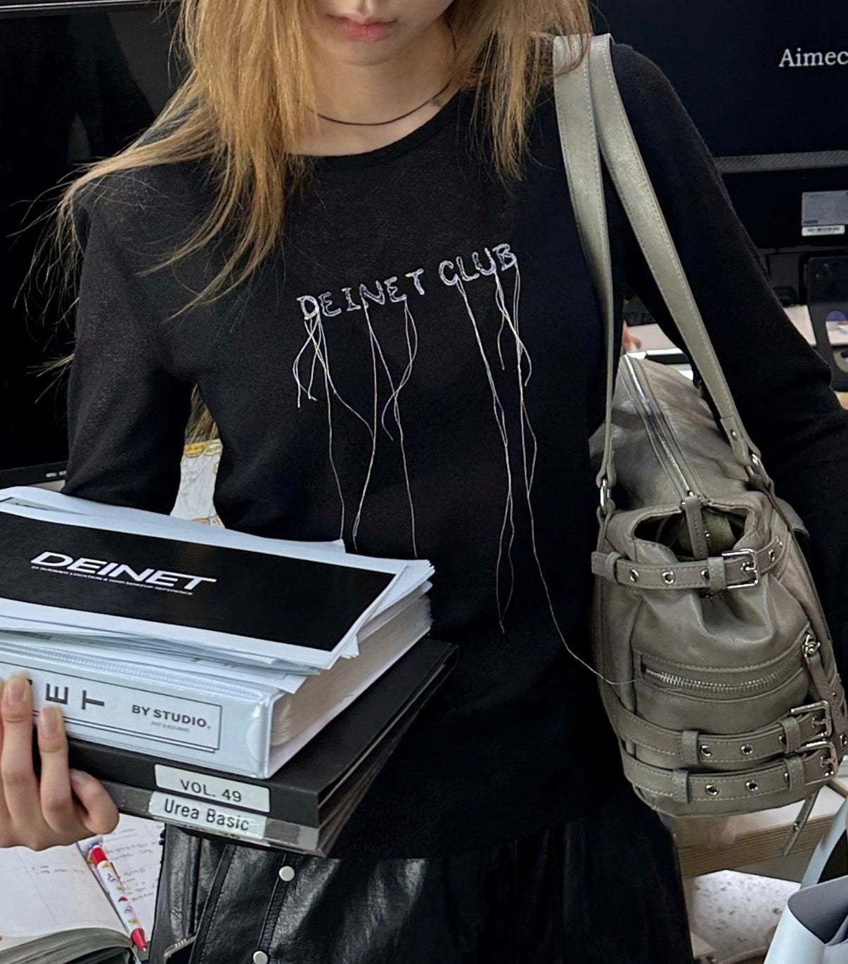 [DEINET] BELTED POCKET SHOULDER BAG IN GREY