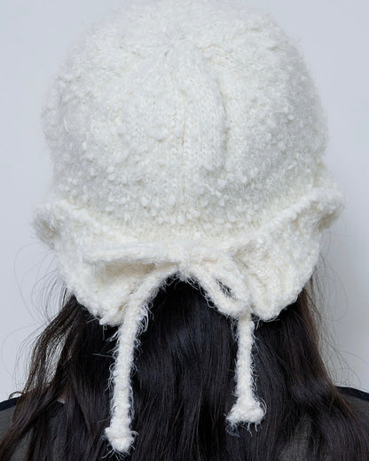 NASTY FANCY CLUB BUNNY TROOPER BEANIE / IVORY