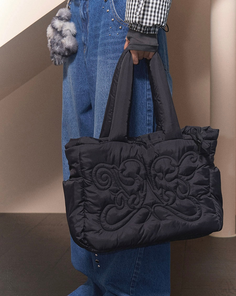 NASTY FANCY CLUB CUDDLE PADDED SHOULDER BAG / BLACK