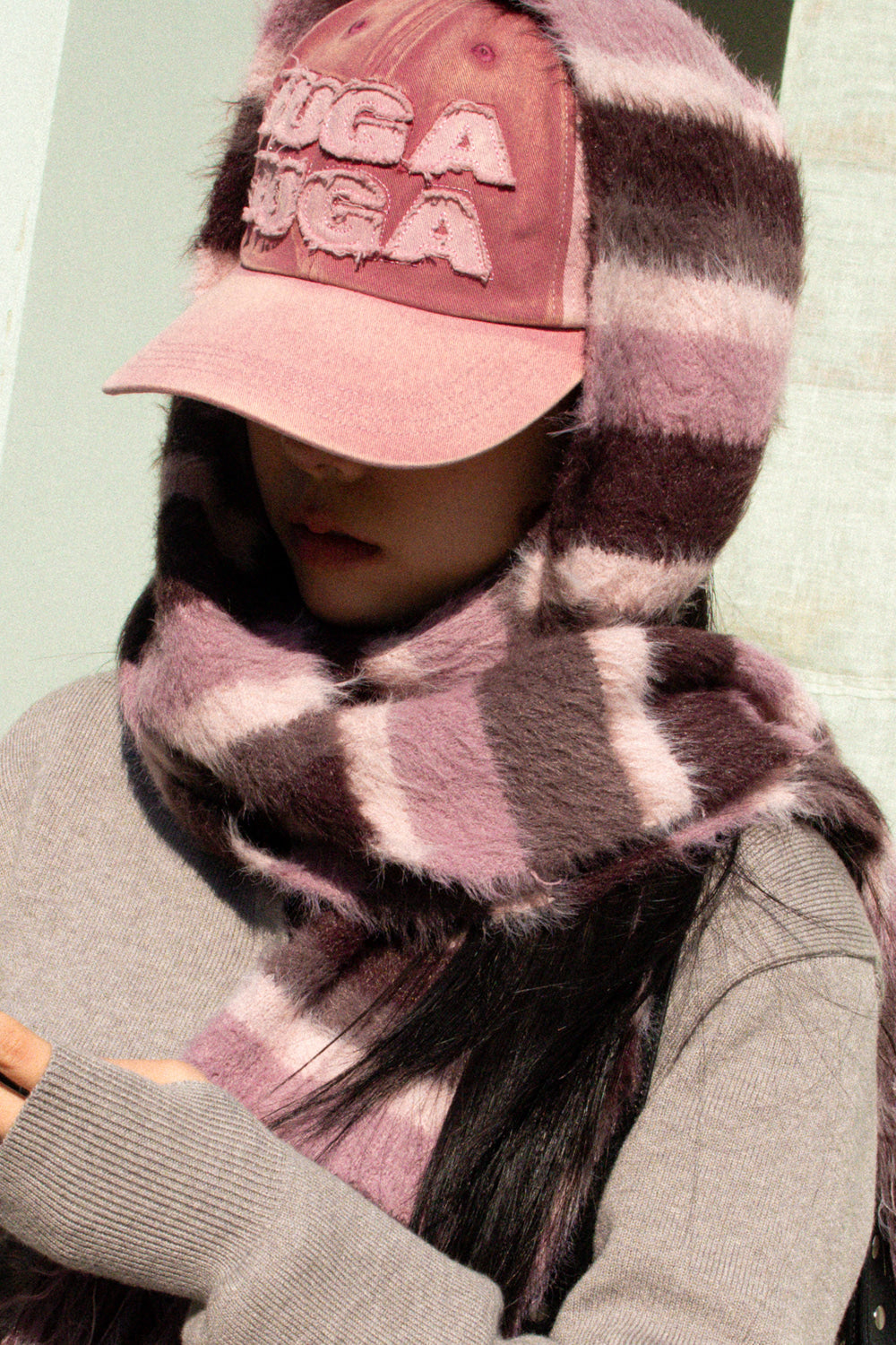 IUGA Striped Hairy Bold Muffler (Pink)