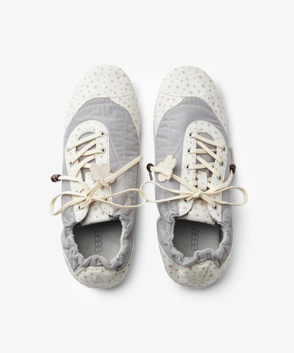 [aeae] AEAE FLOWER TRAINER_LIGHT GREY