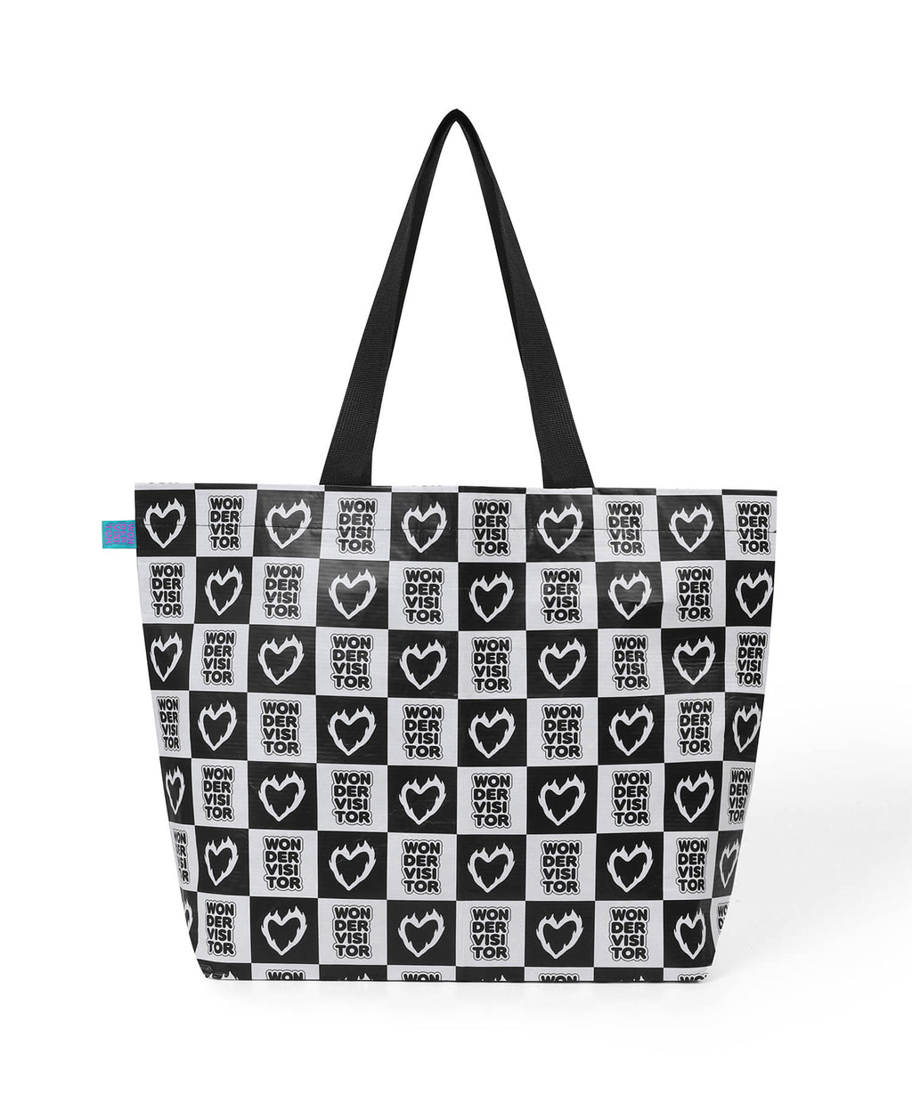 WONDERVISITOR BURNING. HEART EYEW REUSABLE BAG