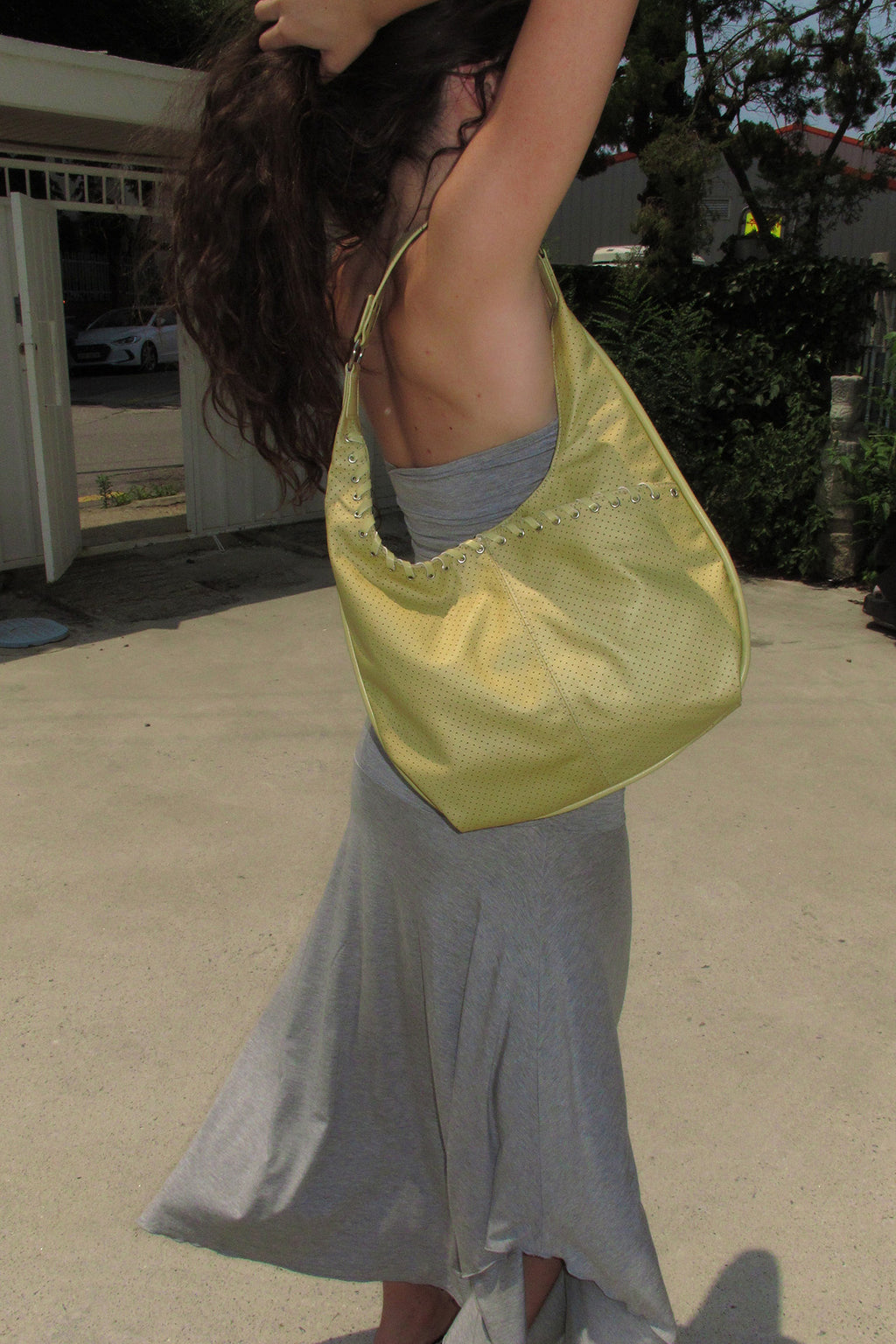 YEOMIM medium slash hobo bag (punching yellow)