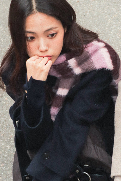 IUGA Striped Hairy Bold Muffler (Pink)