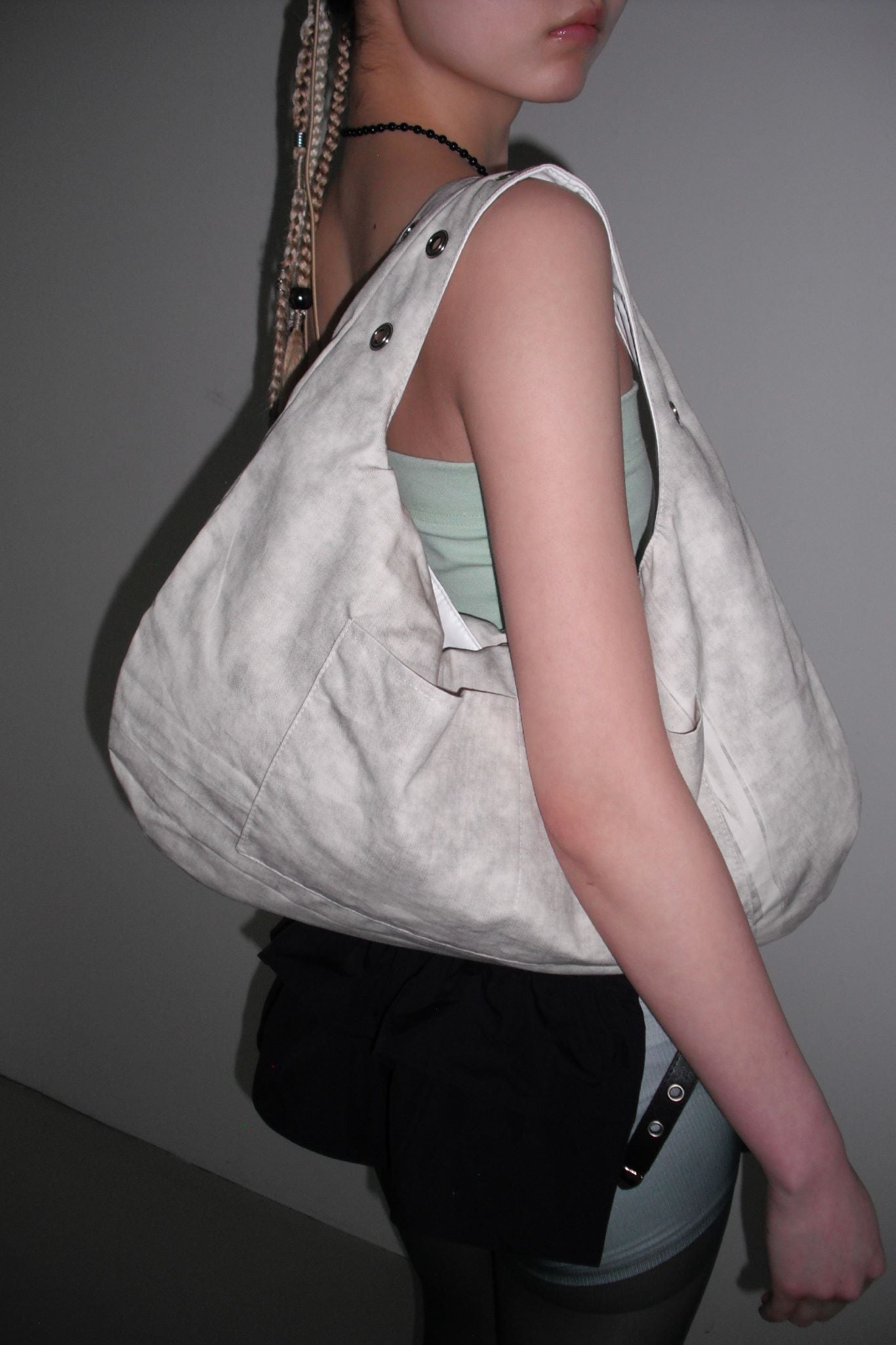 DEPC EYELET LEATHER BAG (WHITE)