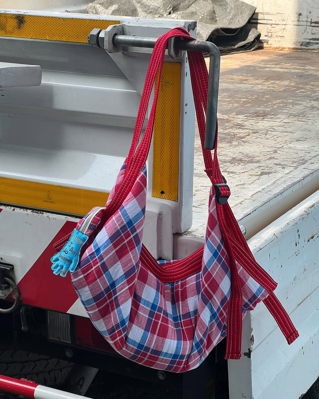 [香港現貨✨] [官方代理] Dachshund Bag - Red Pakhaoma