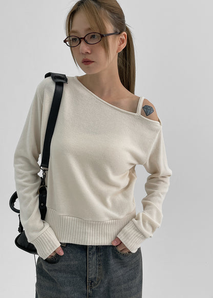 韓國製造 One-Shoulder Knit LS / Cream