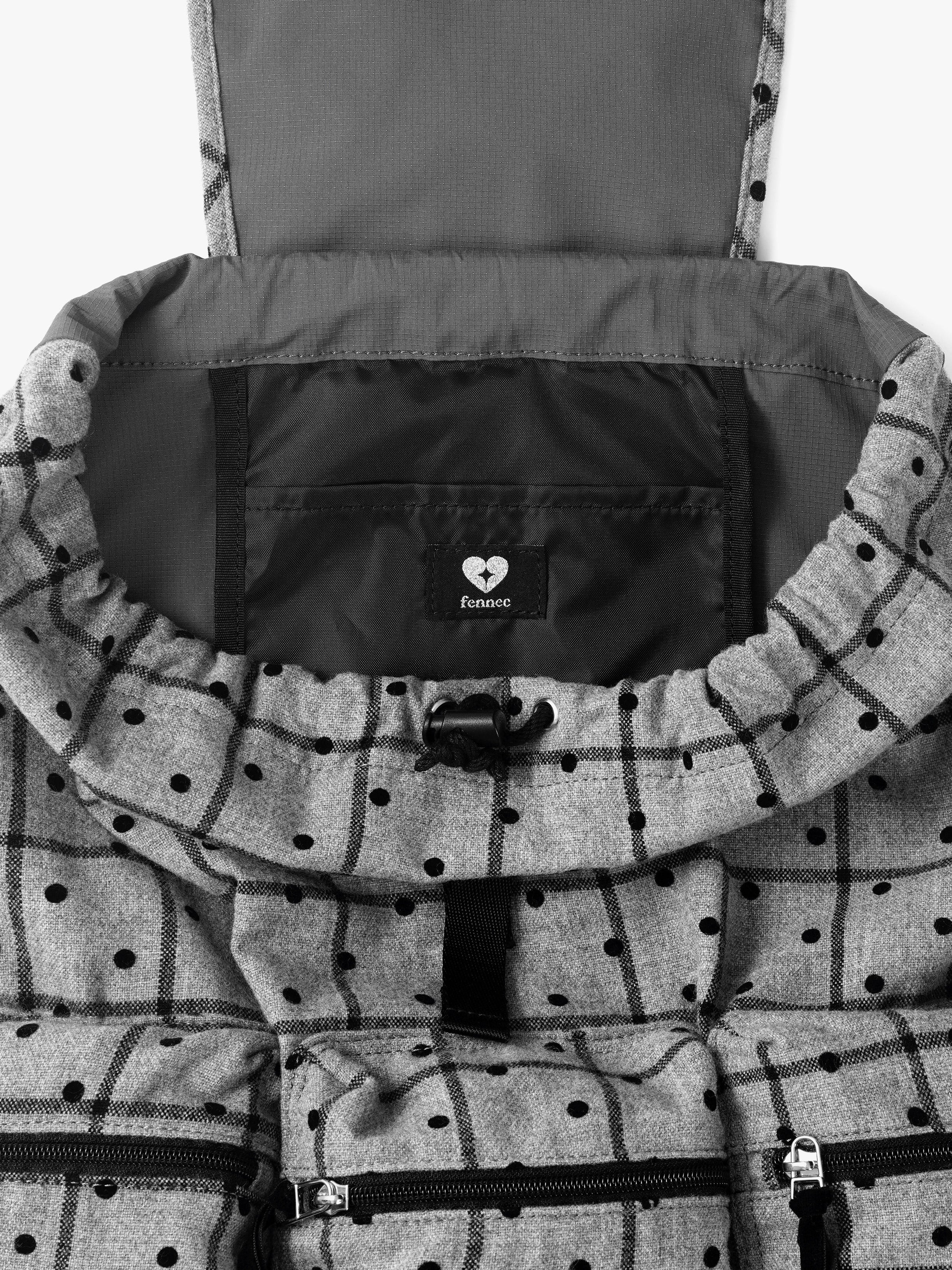 BERRY POCKET BACKPACK LARGE - DOT GREY