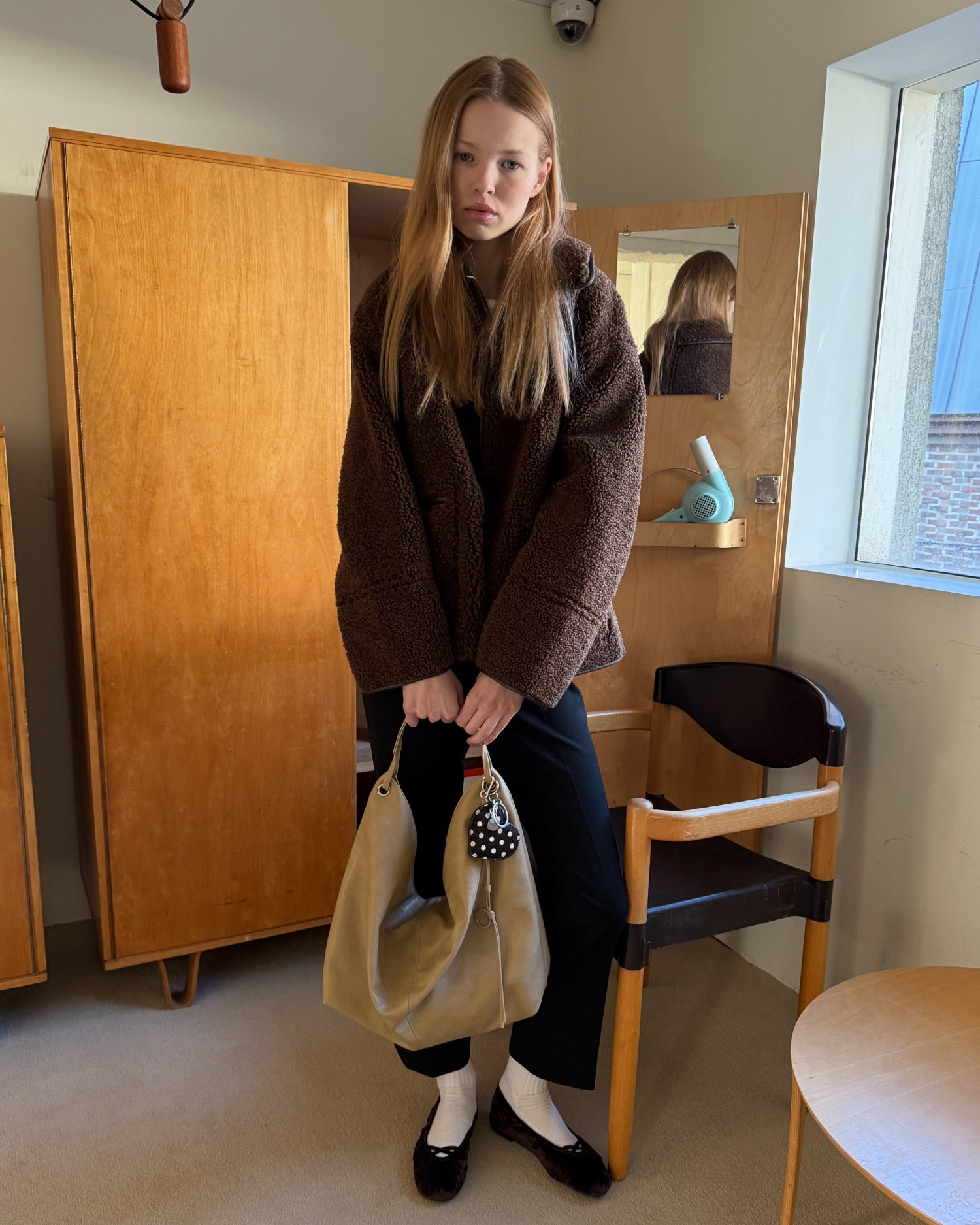 [FINDKAPOOR] RENTA BAG 35 - TAUPE BEIGE