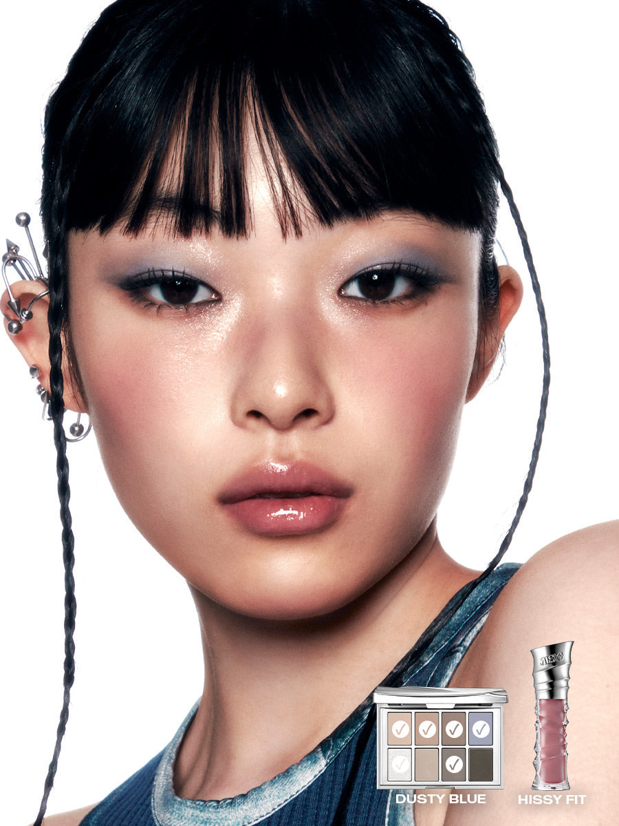 RISKY Pigment Eyeshadow Palette / DUSTY BLUE