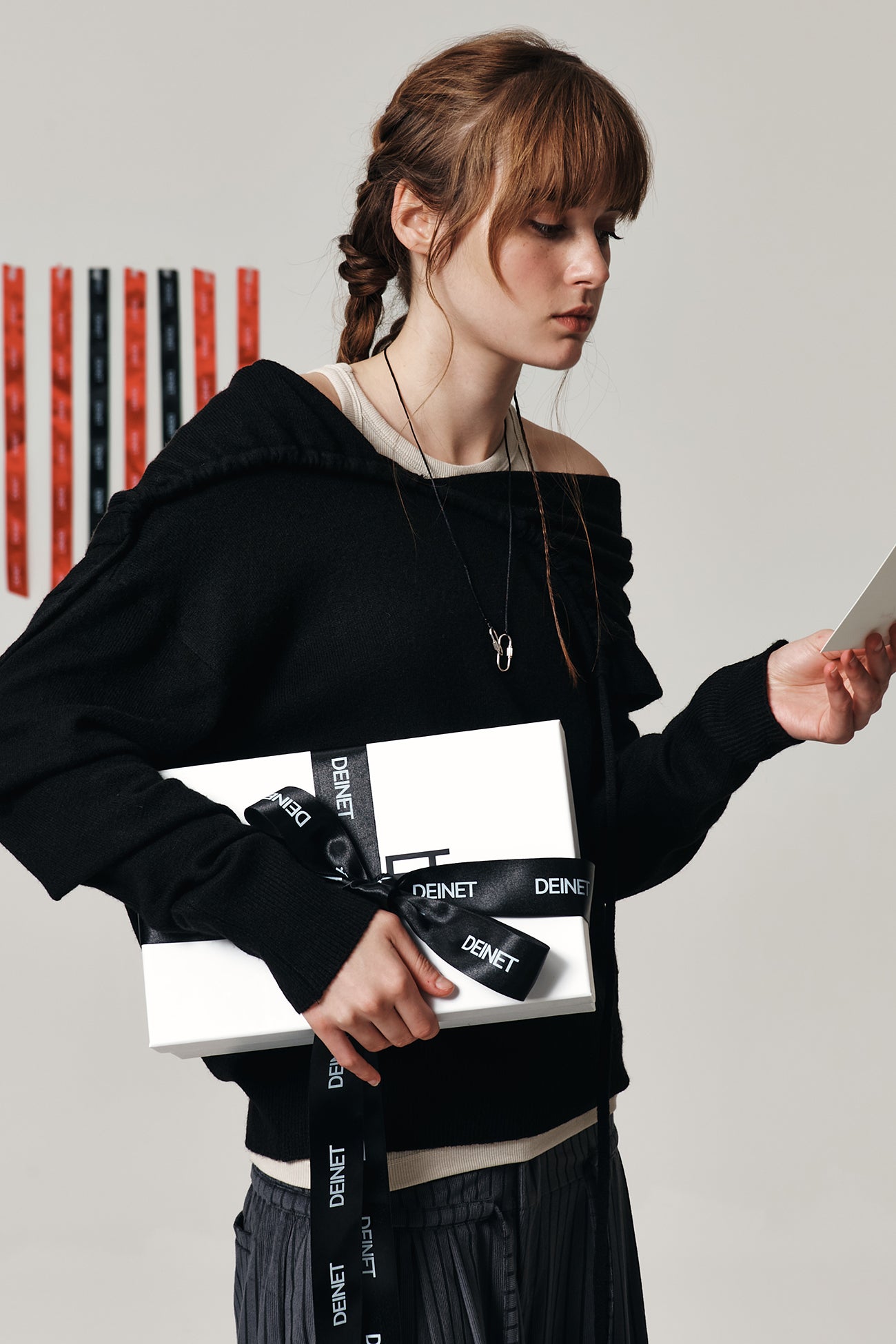 DEINET HUG ME STRING OFF SHOULDER KNIT / 2COLORS