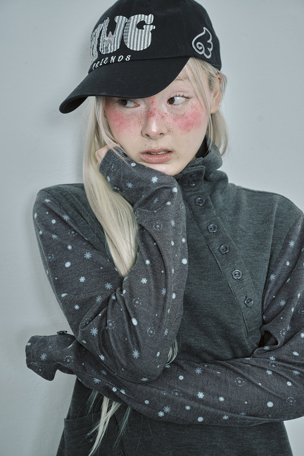 hugyourskin HUG friends cap (Black)