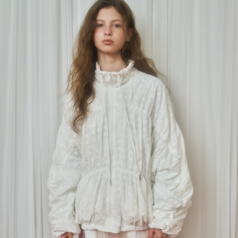 RONRON SHIRRING WIND JUMPER / LACE WHITE