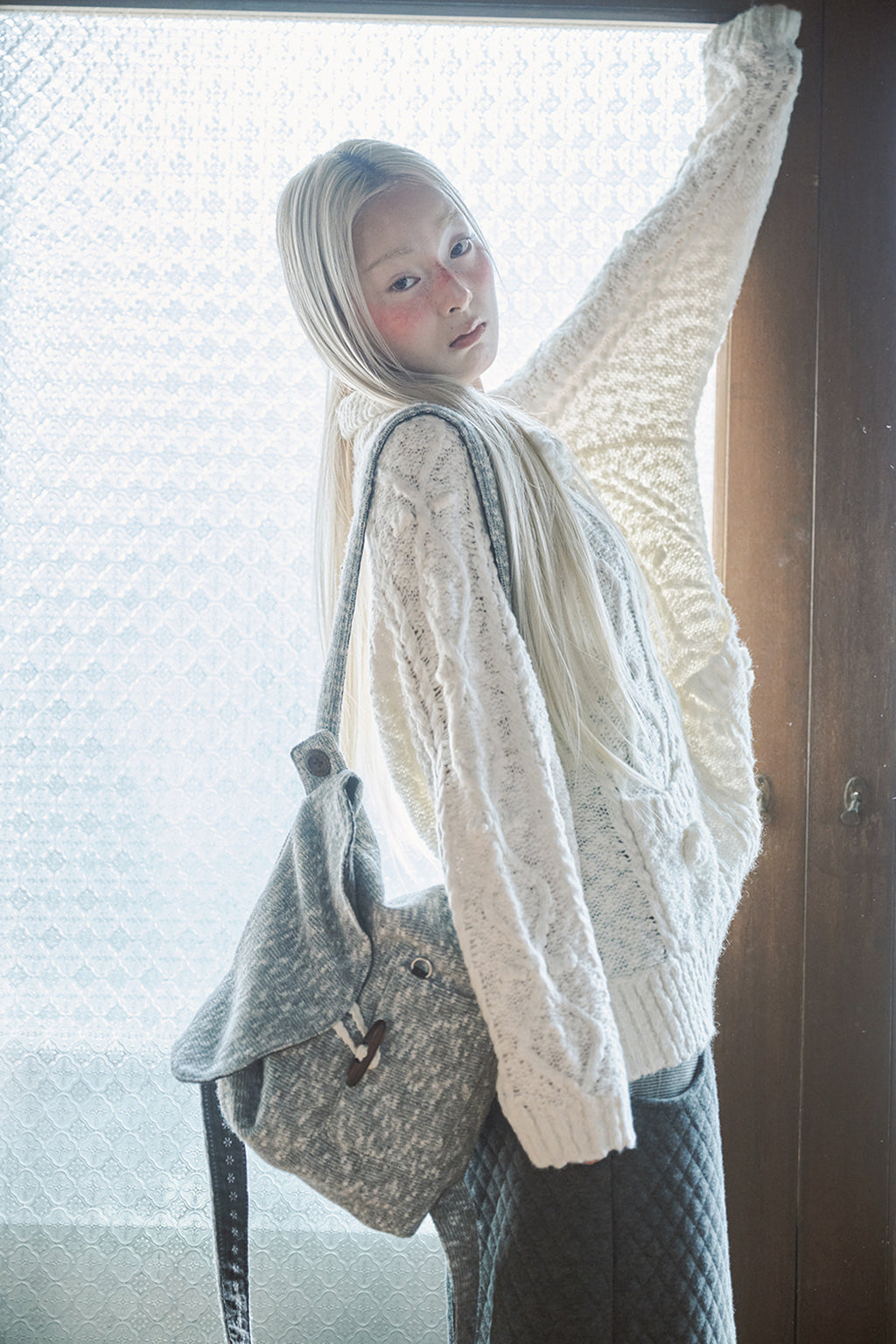 hugyourskin Popcorn knit zip-up (Butter)