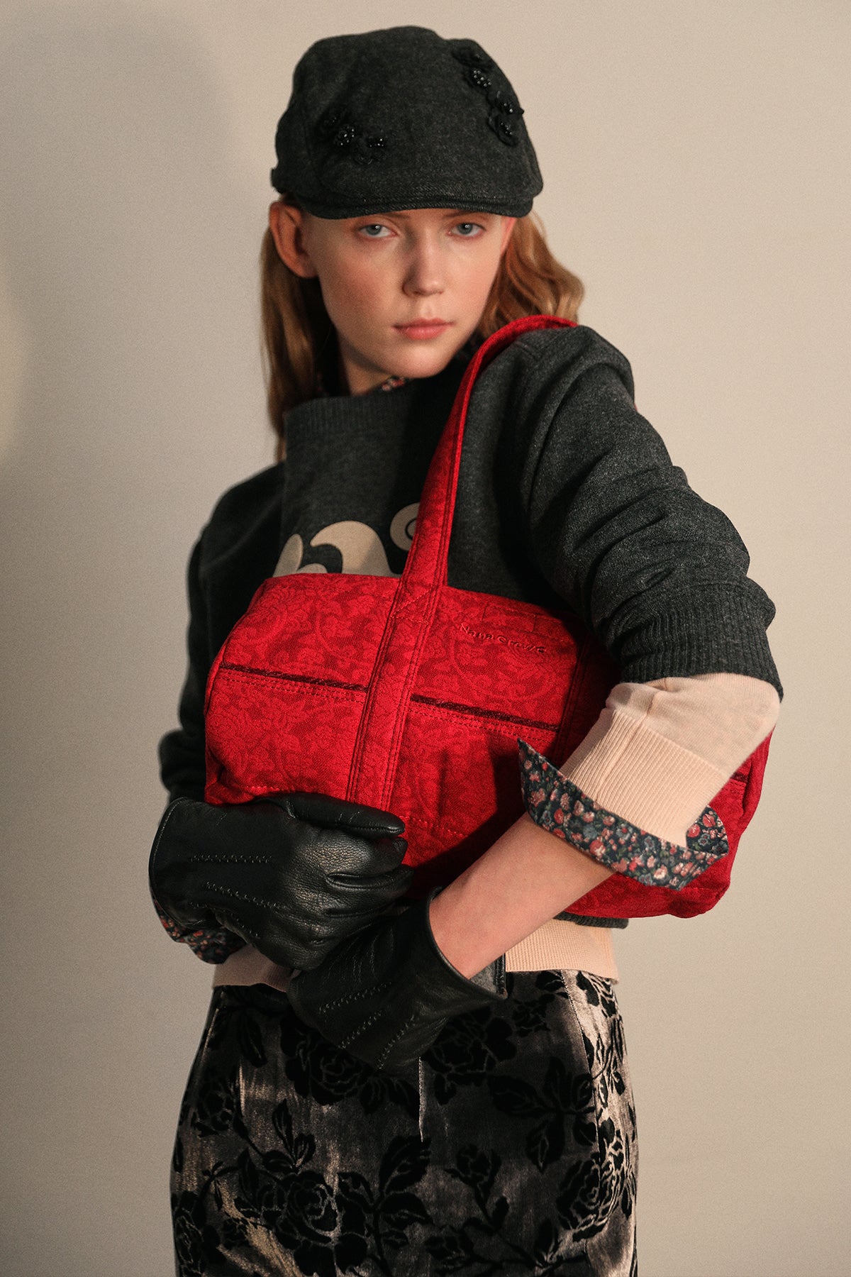 NANACREW MINI DUFFLE BAG - FLORAL JACQUARD ROSE RED