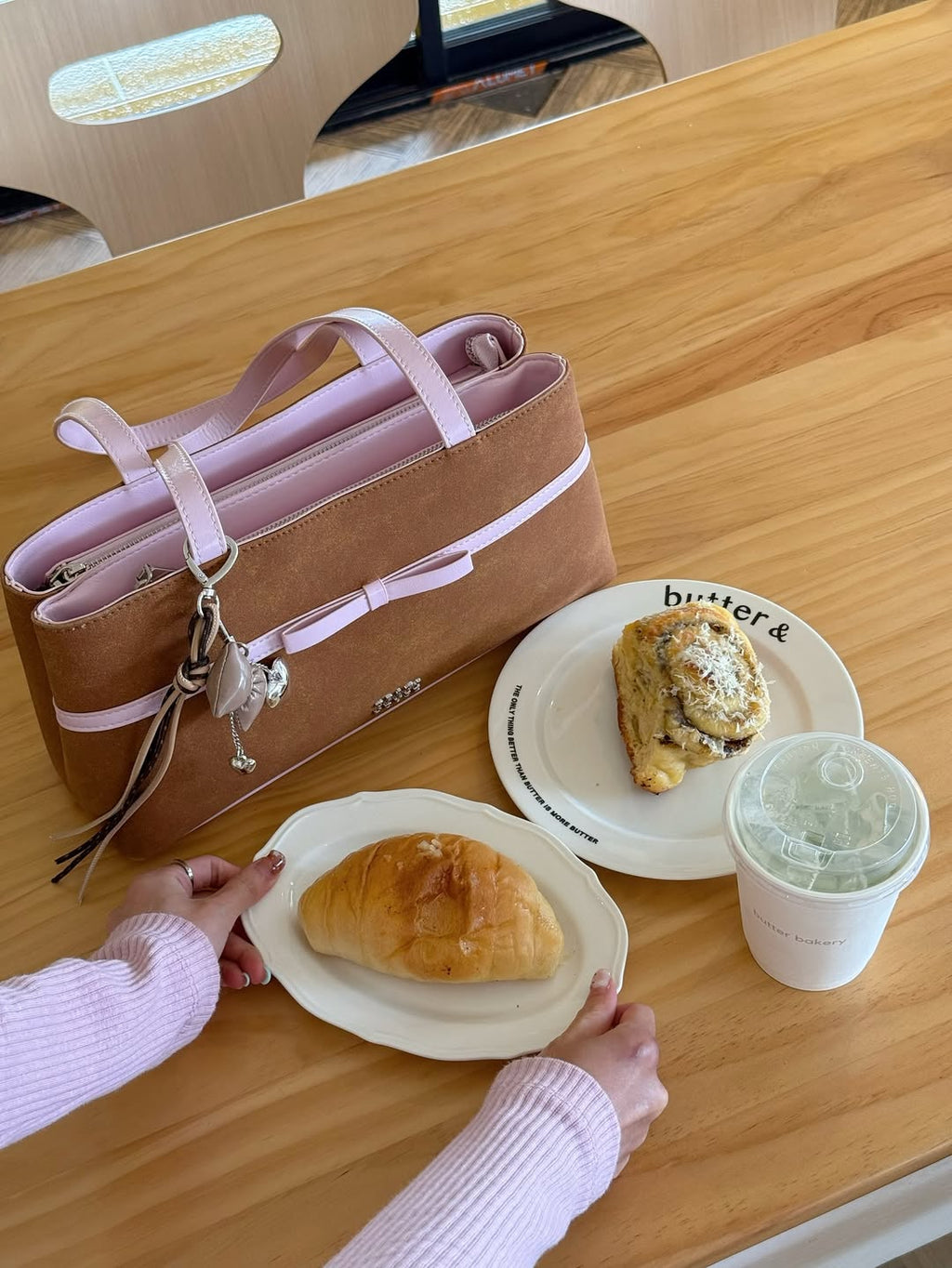 [香港現貨✨] [獨家代理🎀] Daisy Muse Ballerina Shoulder Bag - Pink Brownie