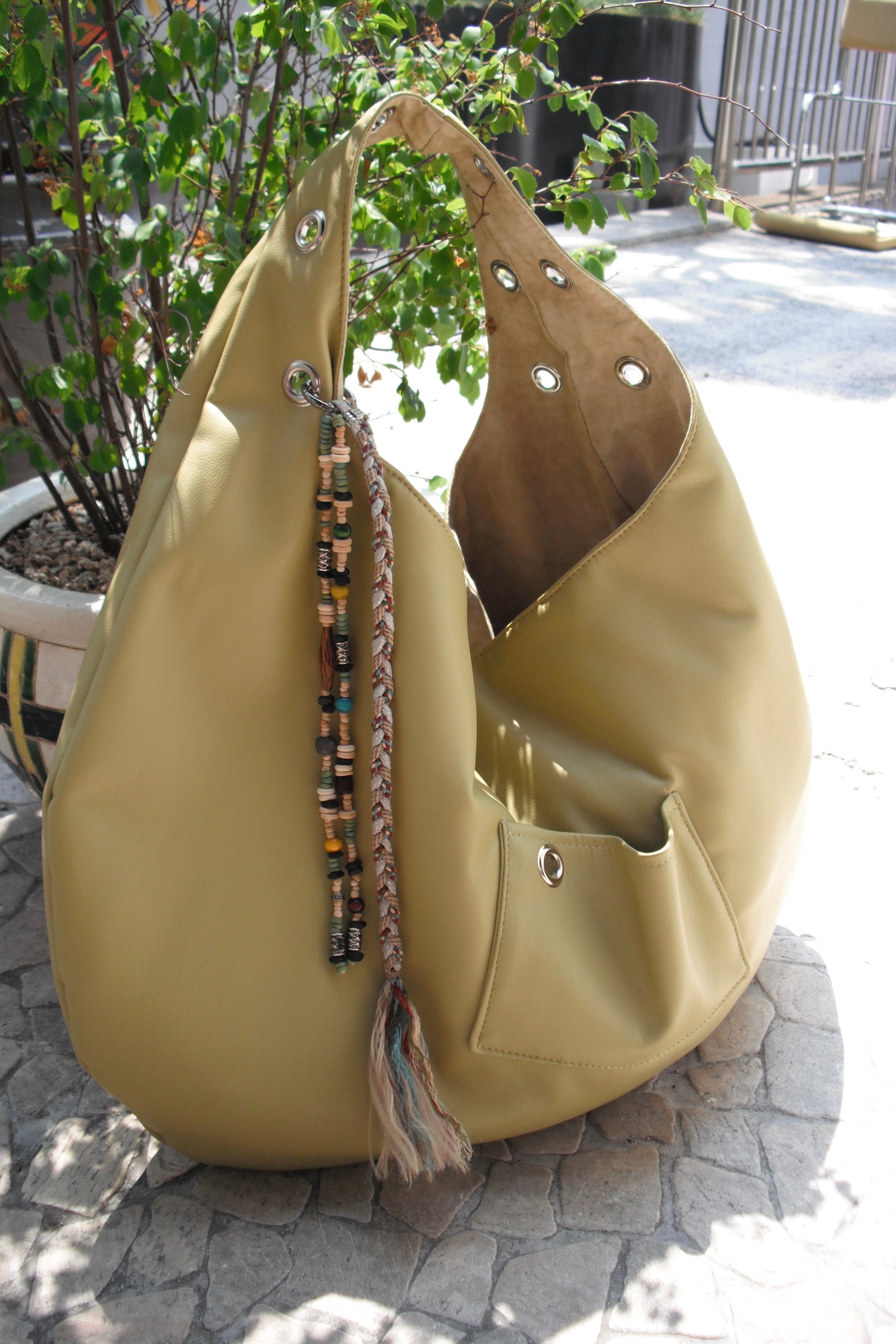 DEPC EYELET LEATHER BAG - LARGE (BUTTER)