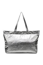 DEINET D STITCH PADDING BAG IN SILVER