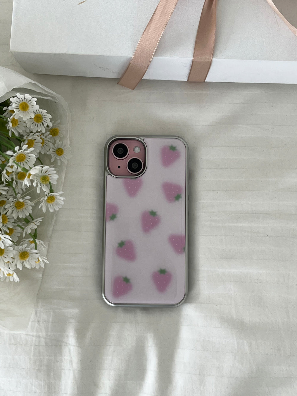 [+MagSafe] cloud strawberry