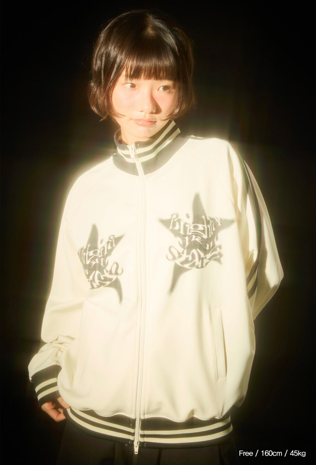 BYEOLBODA GEUDAE TRACK TOP [CREAM]