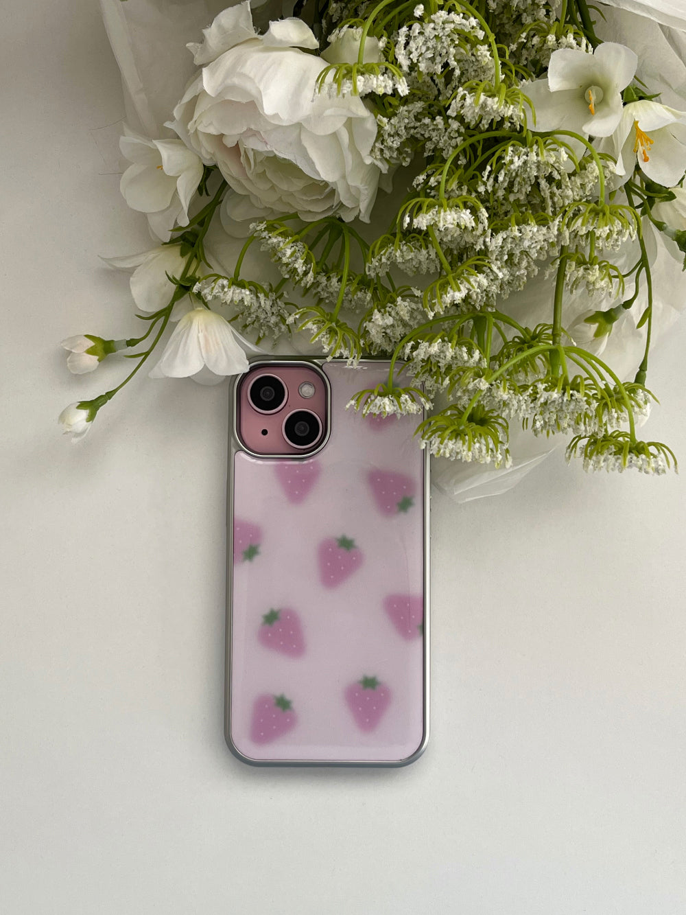 [+MagSafe] cloud strawberry