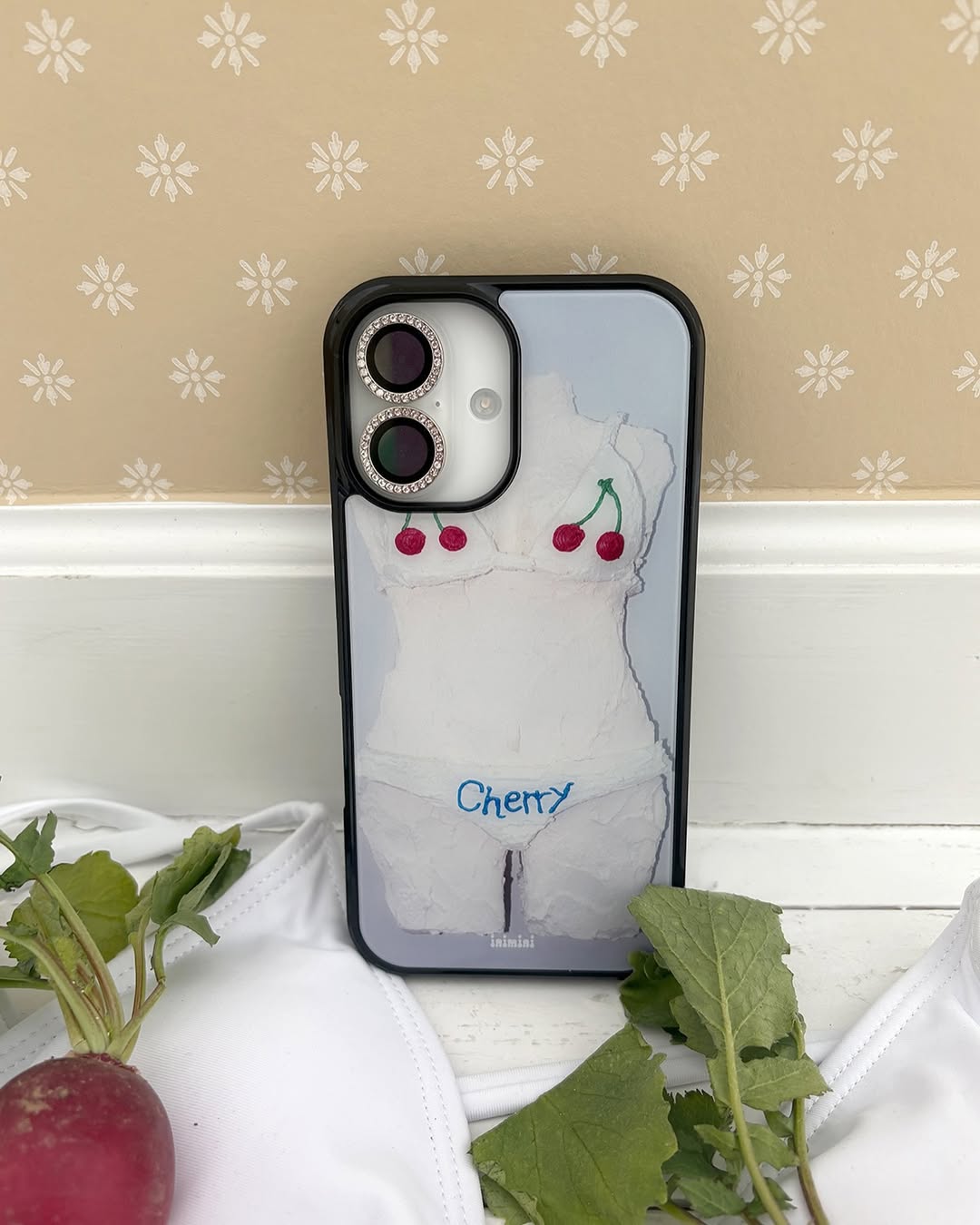 cherry bikini phone case (有magsafe!!)