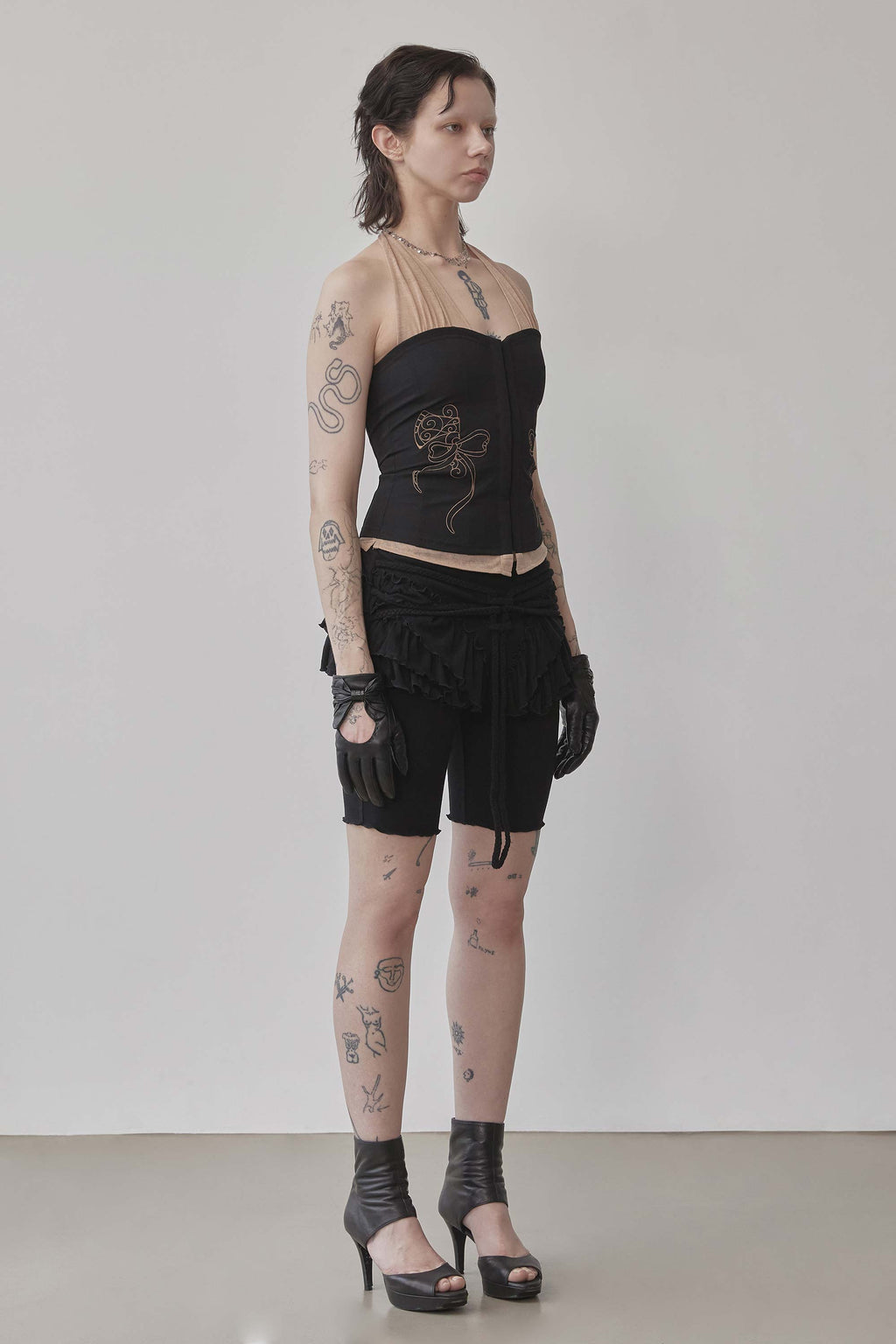 Farm Corset Halter Top Black/Skin