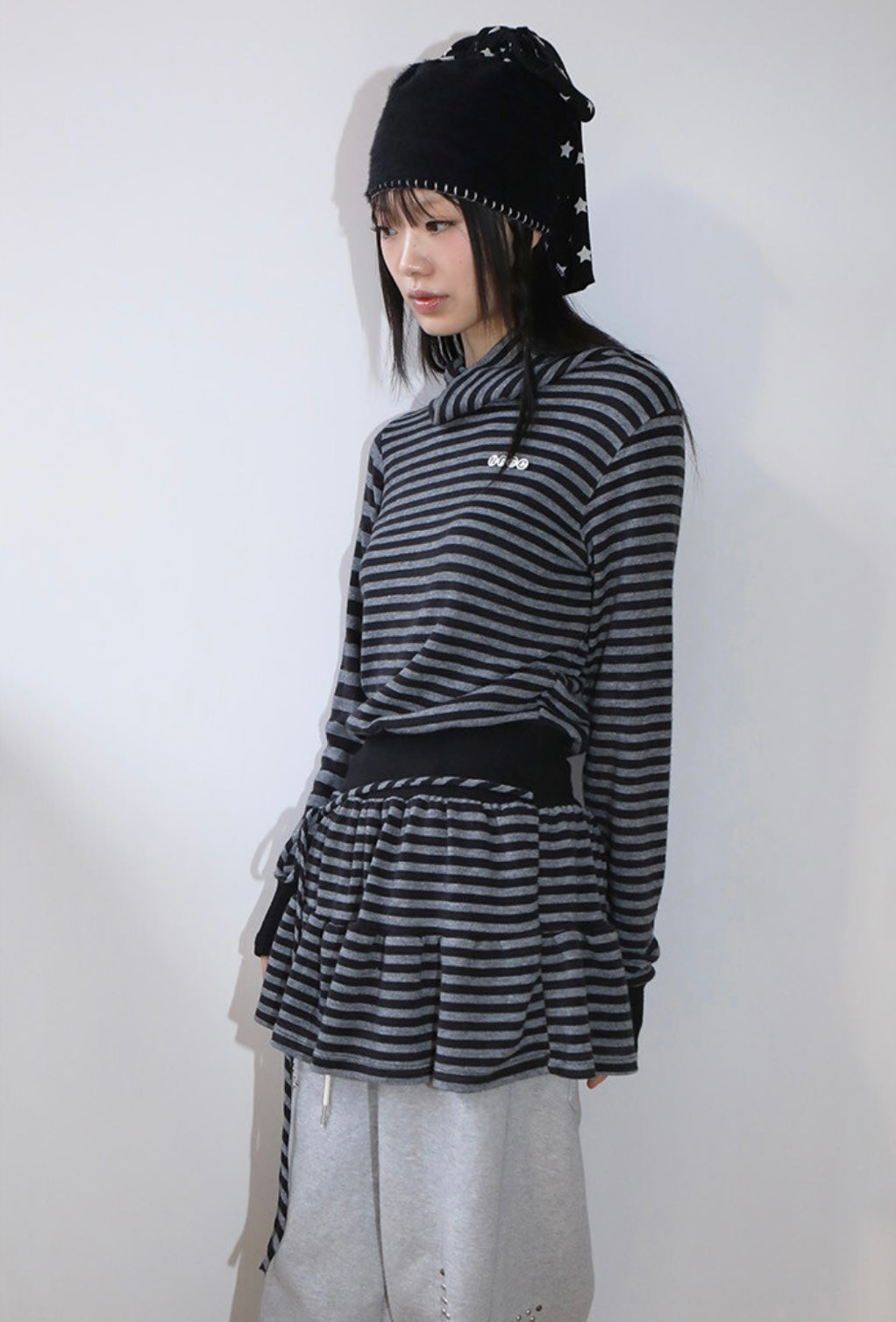 nofficialnoffice WIDE TURTLENECK DRESS TOP PINK BLACK