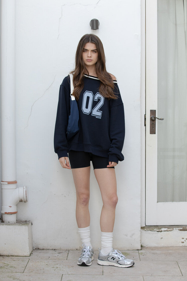 SPORTY OVERSIZE SWEATSHIRT (NAVY)