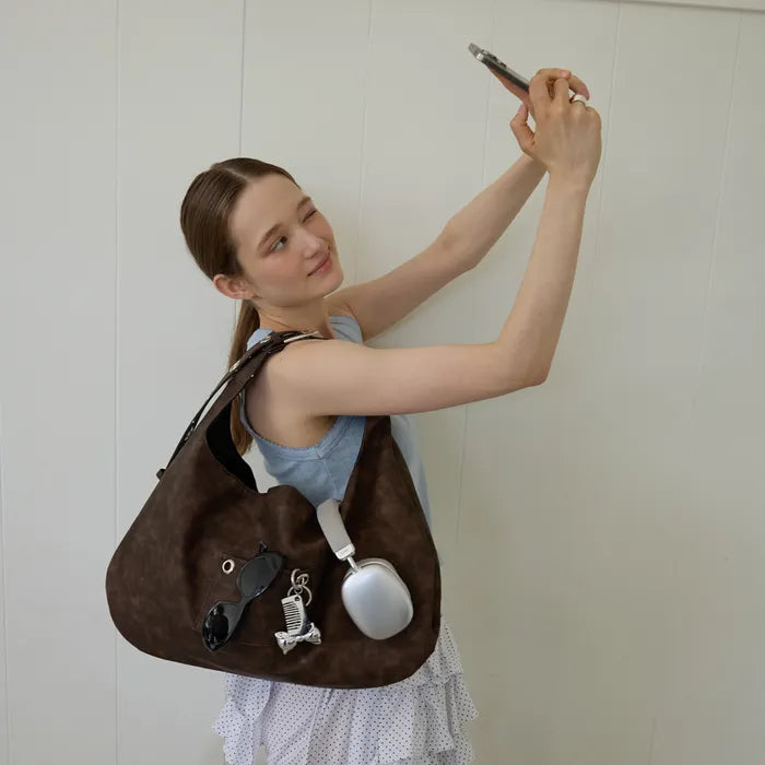 LETERIE BUCKLE REVERSIBLE SHOULDER BAG_4COLORS