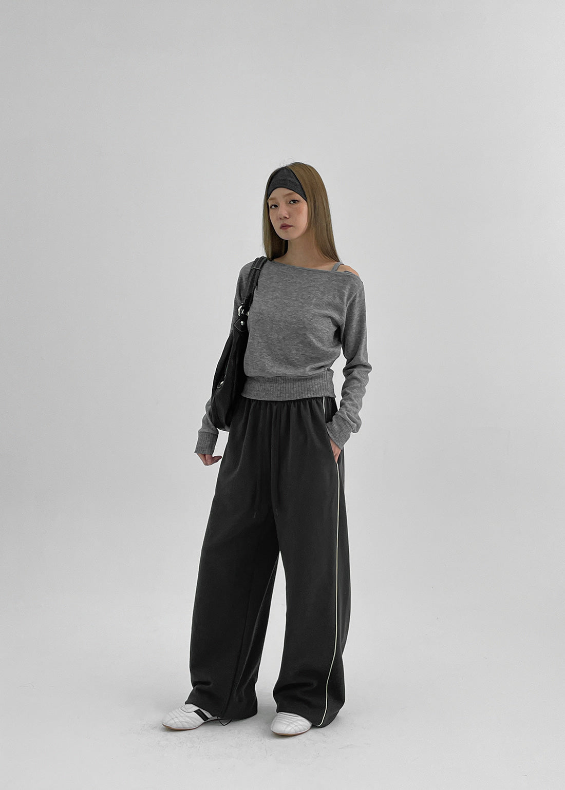 BLAKCUP MADE ONE SHOULDER KNIT LS / MELANGE GREY