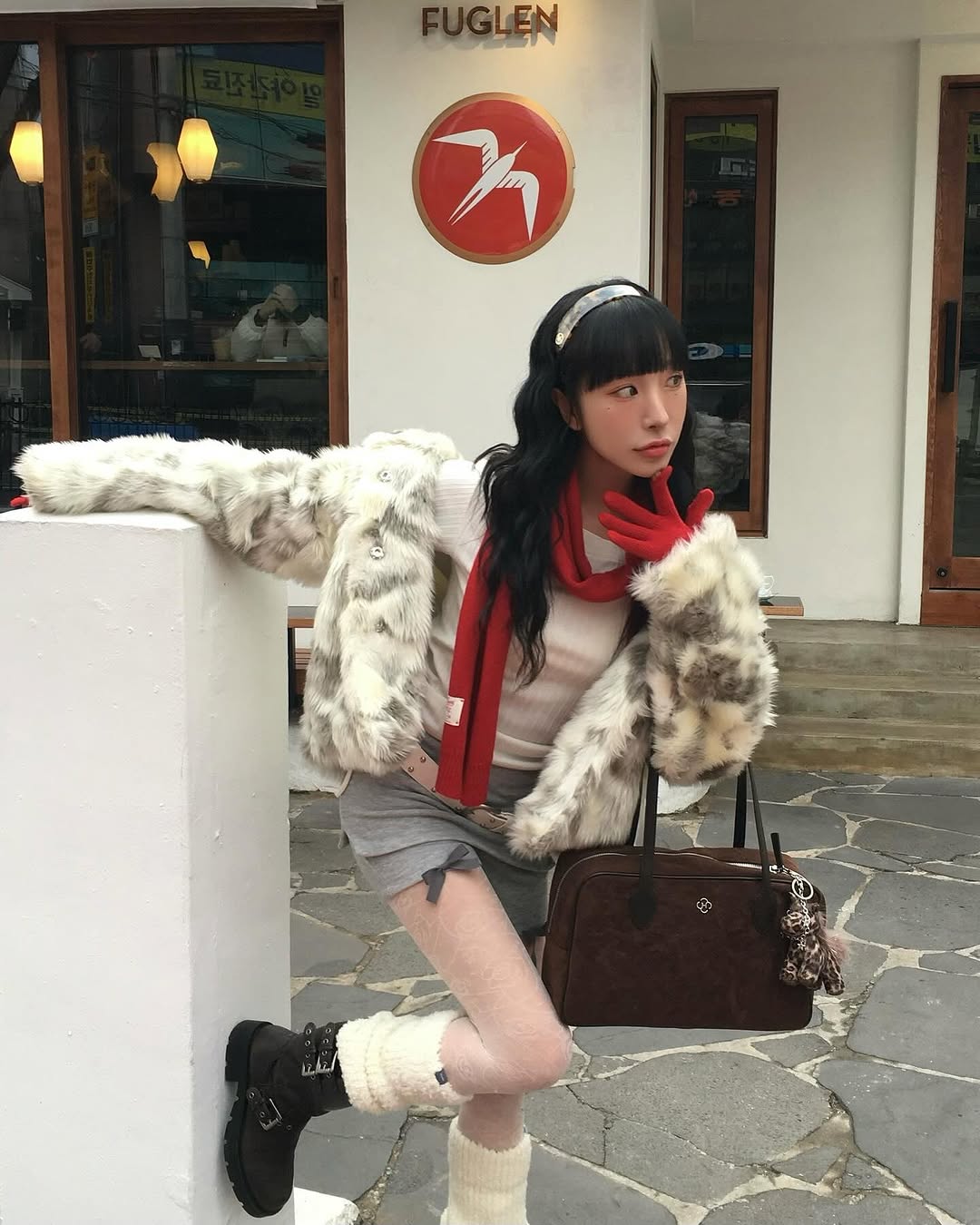 Heeari Sage Suede Square Bag / Brown