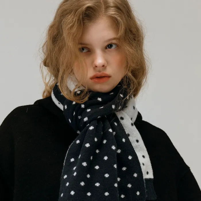 NEWYORKWORKS EMBROIDERY DOT DOUBLE SIDED MUFFLER_NAVY