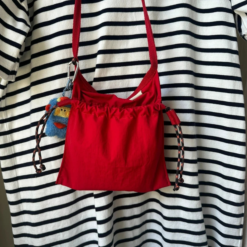 Drawstring Crossbody Bag / RED