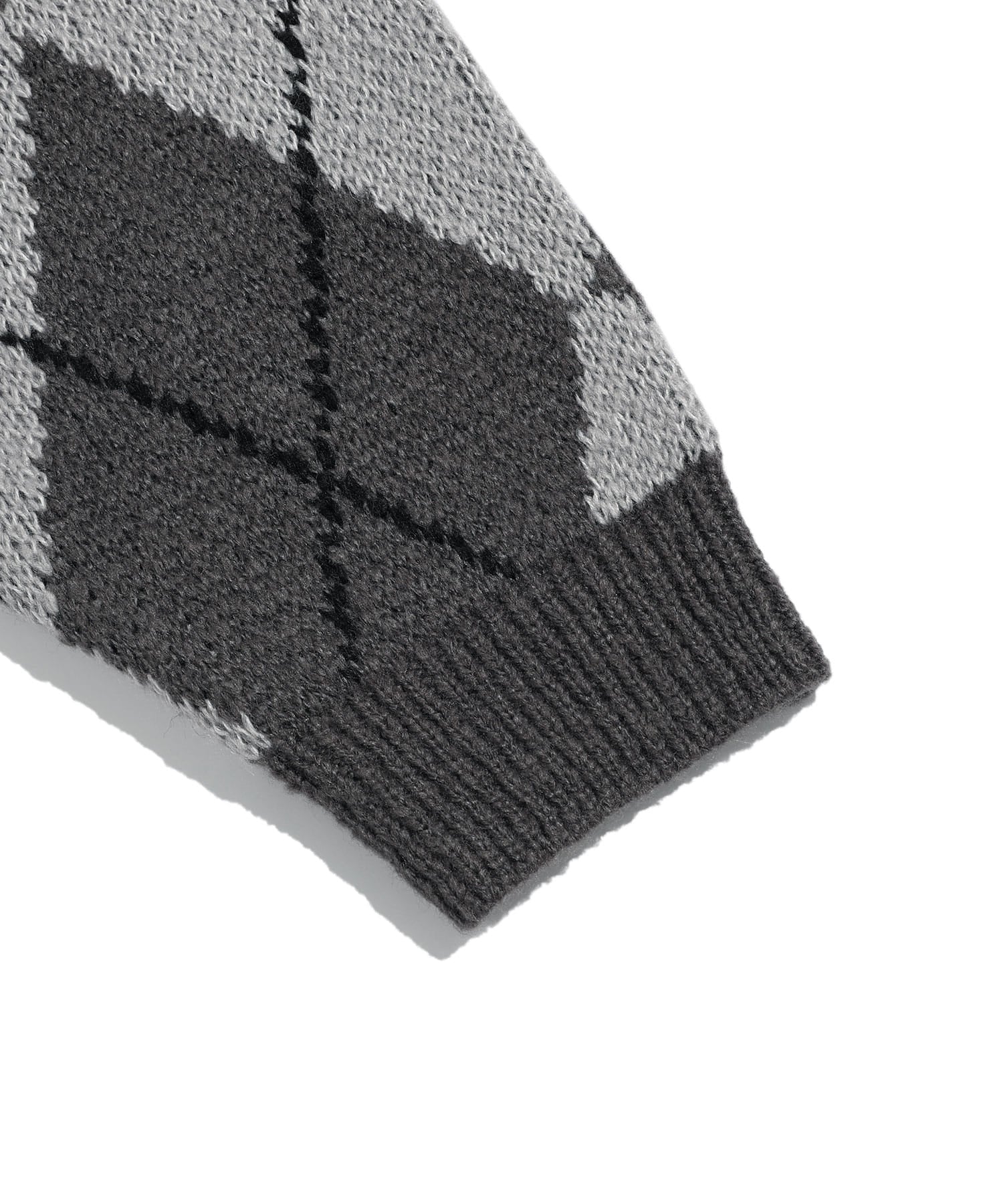 niceghostclub LITTLE GHOST ARGYLE KNIT
[CHARCOAL]