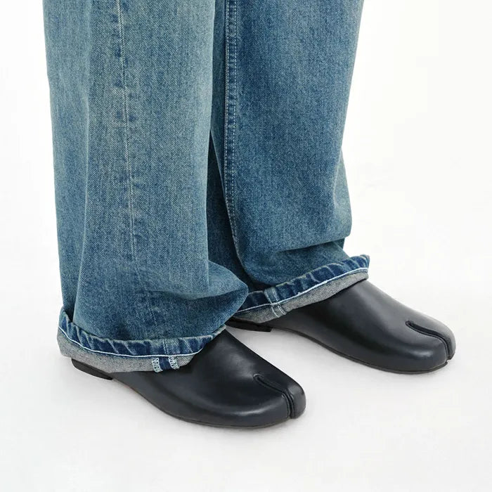 PAES Round Low Flat Mule - Black